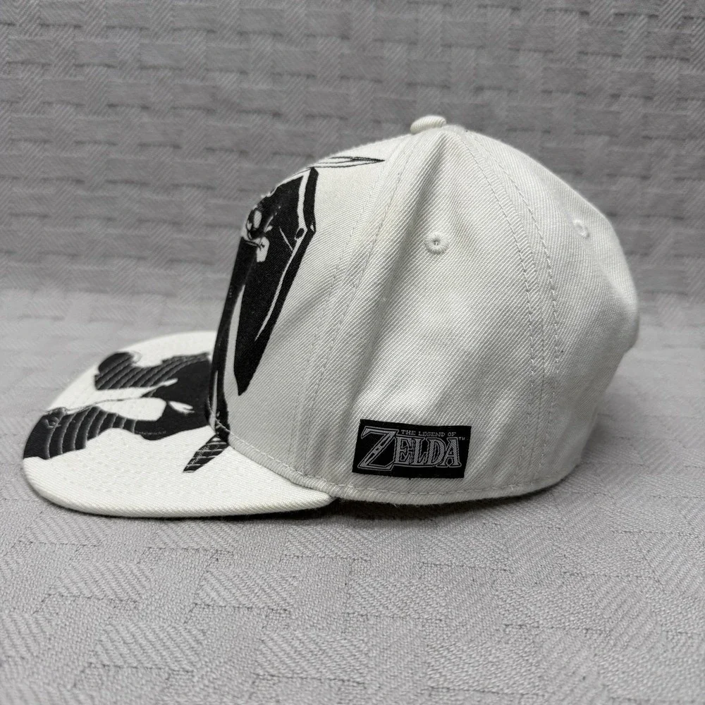 Zelda Hat Cap Snap Back Mens One‎ Size White Link Graphic Adjustable Nintendo